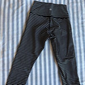 Lululemon Wunder Under HR Crop 26" Lux